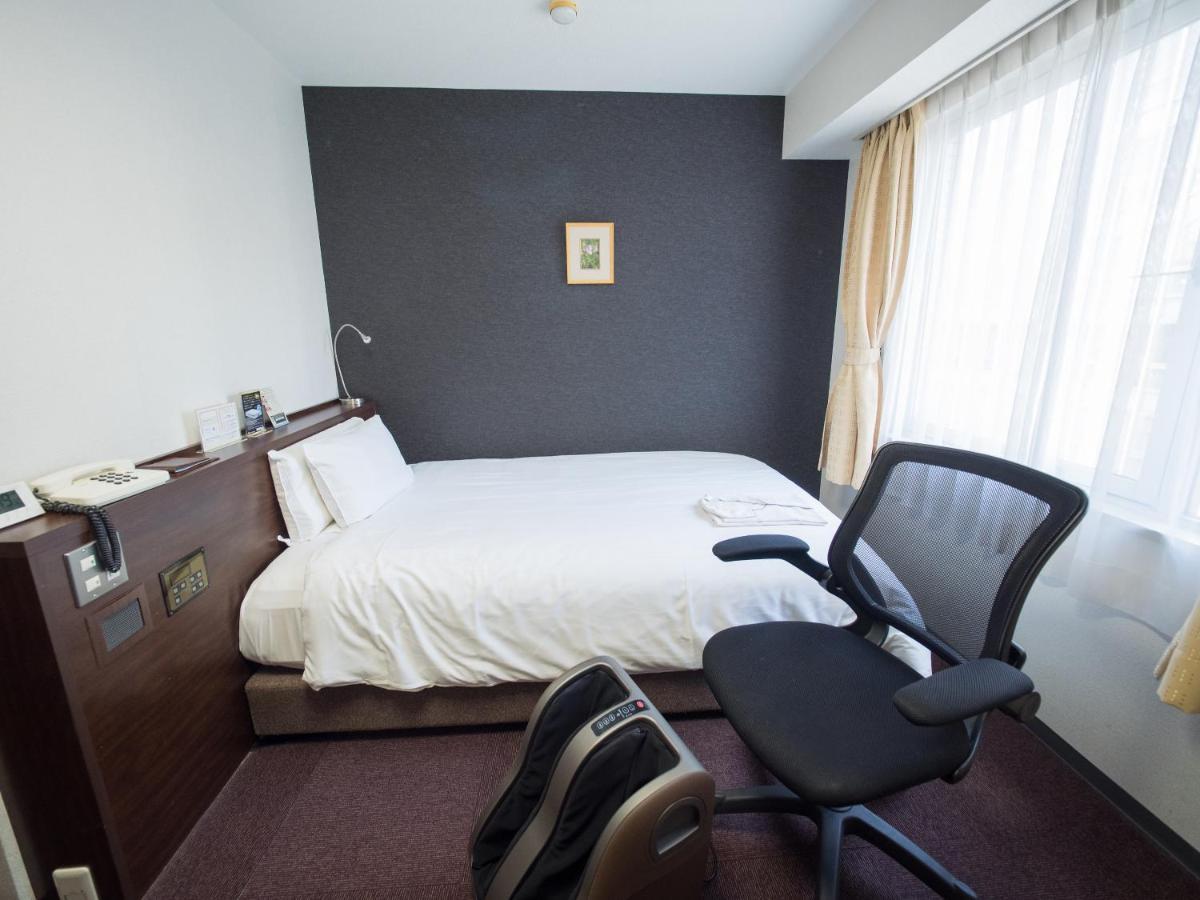 Hotel Shin Osaka Exterior photo
