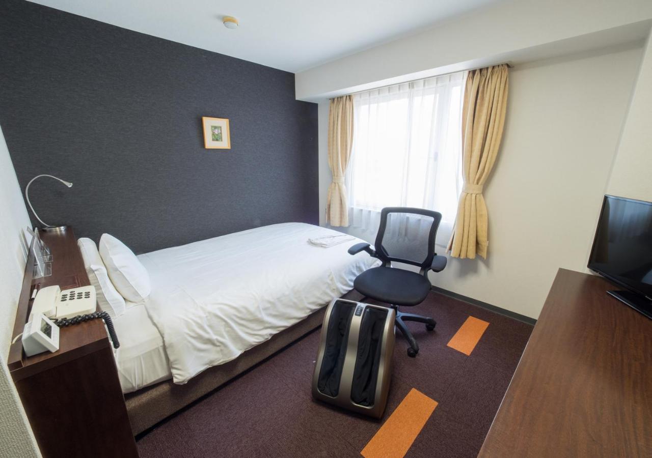 Hotel Shin Osaka Exterior photo